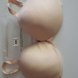 Bali Bra Size 40DD NIB